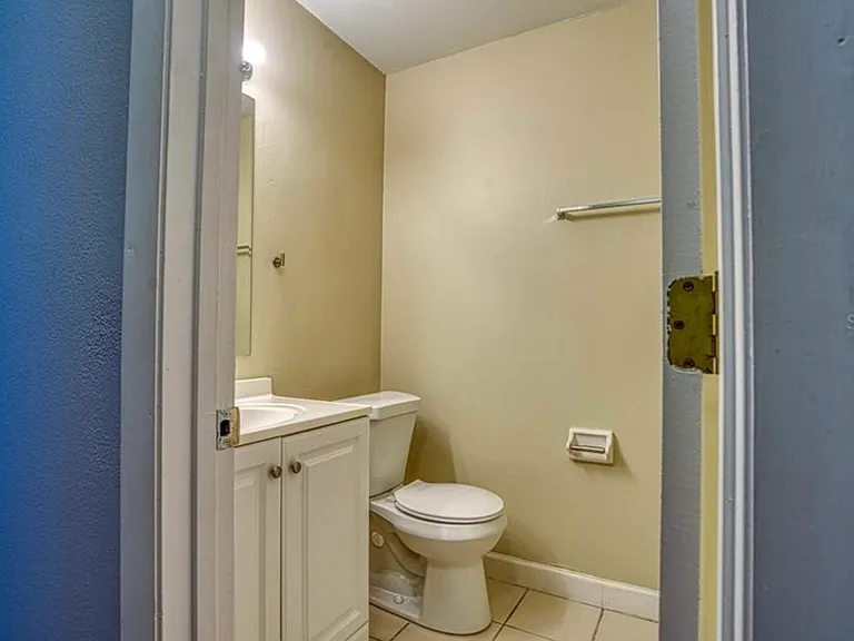 2313 Merrily Cir N — Photo 16