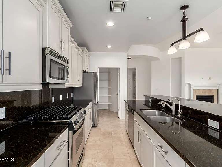 945 E Playa Del Norte Dr #3013 — Photo 7
