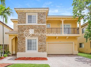 22121 SW 87th Pl, Cutler Bay, FL 33190