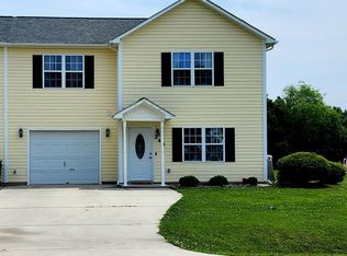 248 Smallwood Rd, Hubert, NC 28539