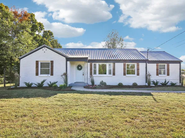 3116 Ivey Point Rd, Goodlettsville, TN 37072