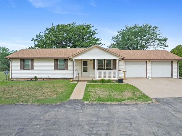 825 S Chariton St, Kingman, KS 67068