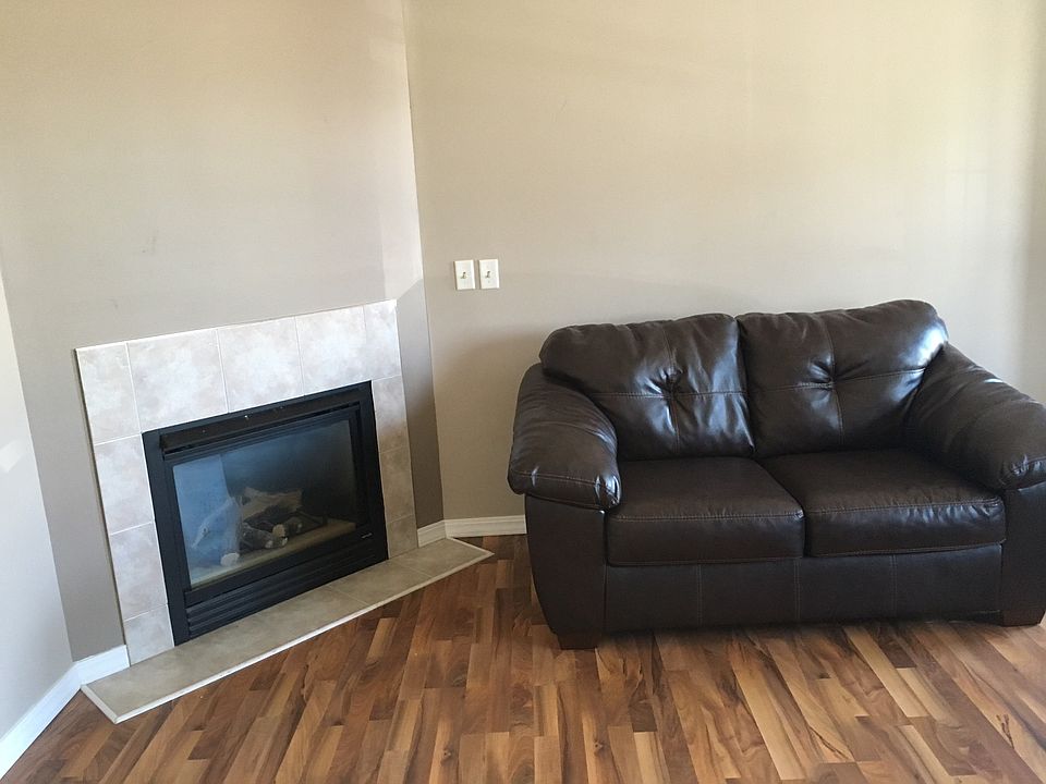 Living room 1