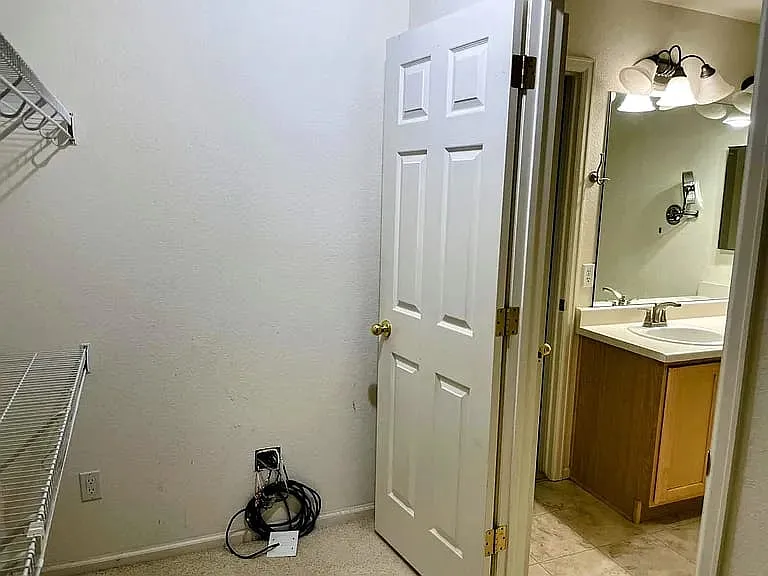12833 Mayfair Way — Photo 44