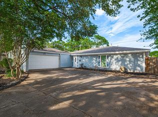 7730 Maple Tree Dr, Houston, TX 77088