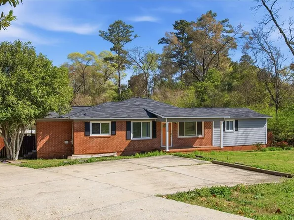 4404 Summerville Rd, Phenix City, AL 36867