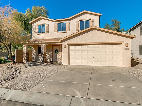 4th image of 2388 E Meadow Creek Way