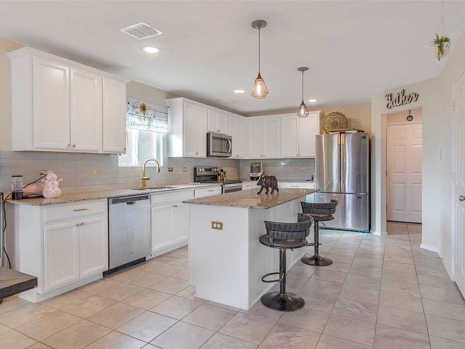 1st image of 1808 Arcola Ct