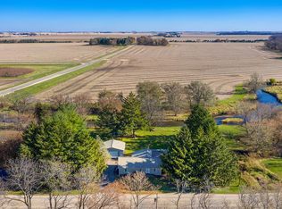 2433 N Walnut St, Lindenwood, IL 61049