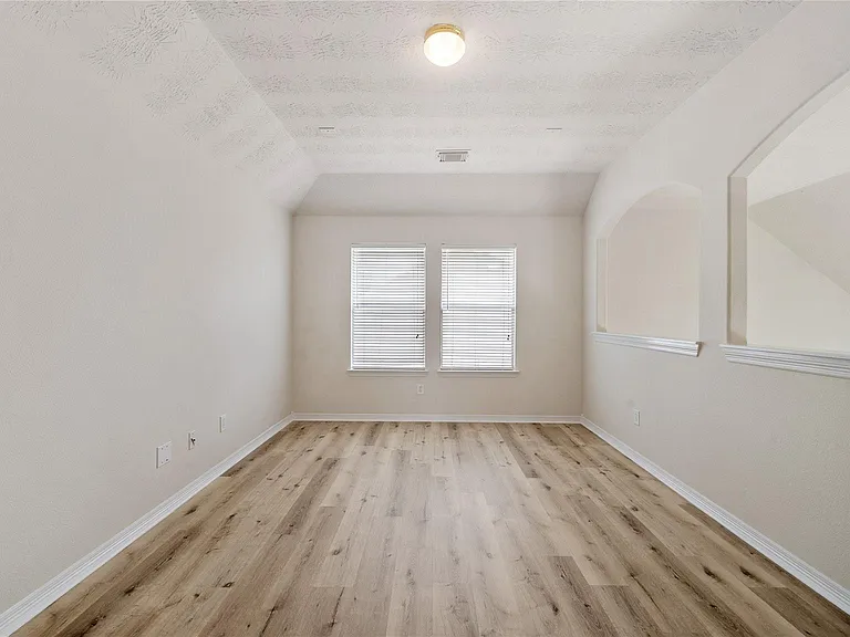 9219 E Lakeside Dr — Photo 20