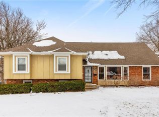 12511 Valley Brook Dr, Grandview, MO 64030