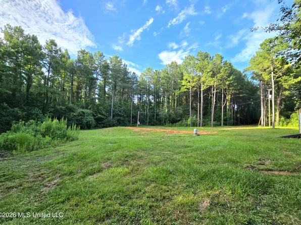 1179 Shady Grove Rd, Osyka, MS 39657