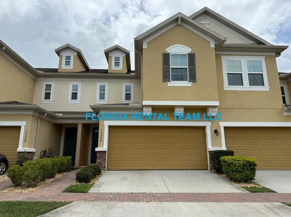 13504 Fountainbleau Dr, Clermont, FL 34711