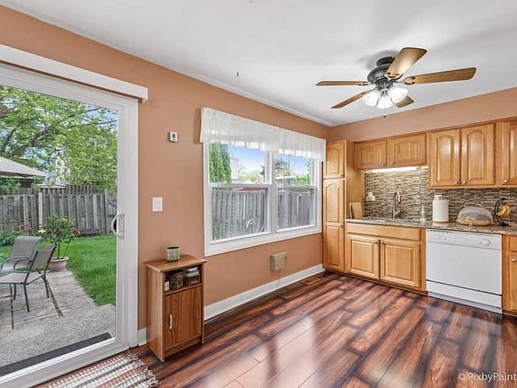 5th image of 2029 Stanley Ct