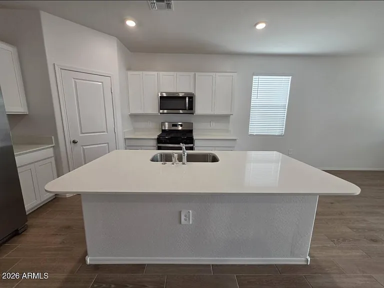 18399 W Buckskin Trl — Photo 19
