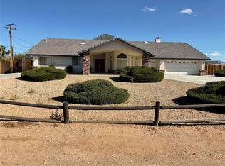 14343 Crow Rd, Apple Valley, CA 92307