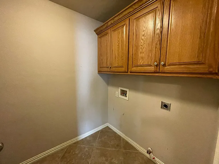 2425 Flint Ridge Rd — Photo 25
