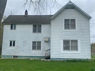 27460 Sprague Rd, Olmsted Township, OH 44138