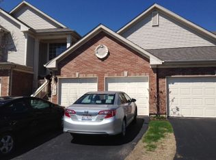 790 Stonewall Ct, Schaumburg, IL 60173