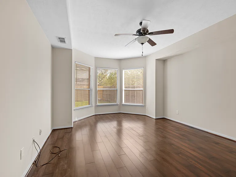 1111 Blue Leaf Dr — Photo 11