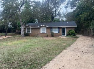 453 Pecan Tree Ct, Montgomery, AL 36109