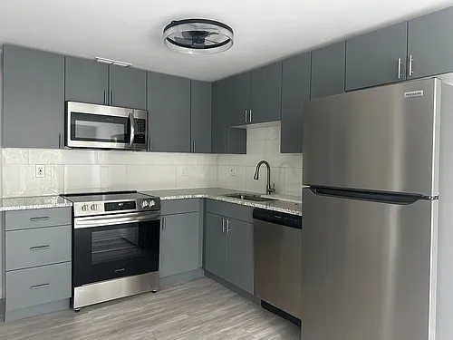 Floor plan 1 Bed 1 Bath East Side