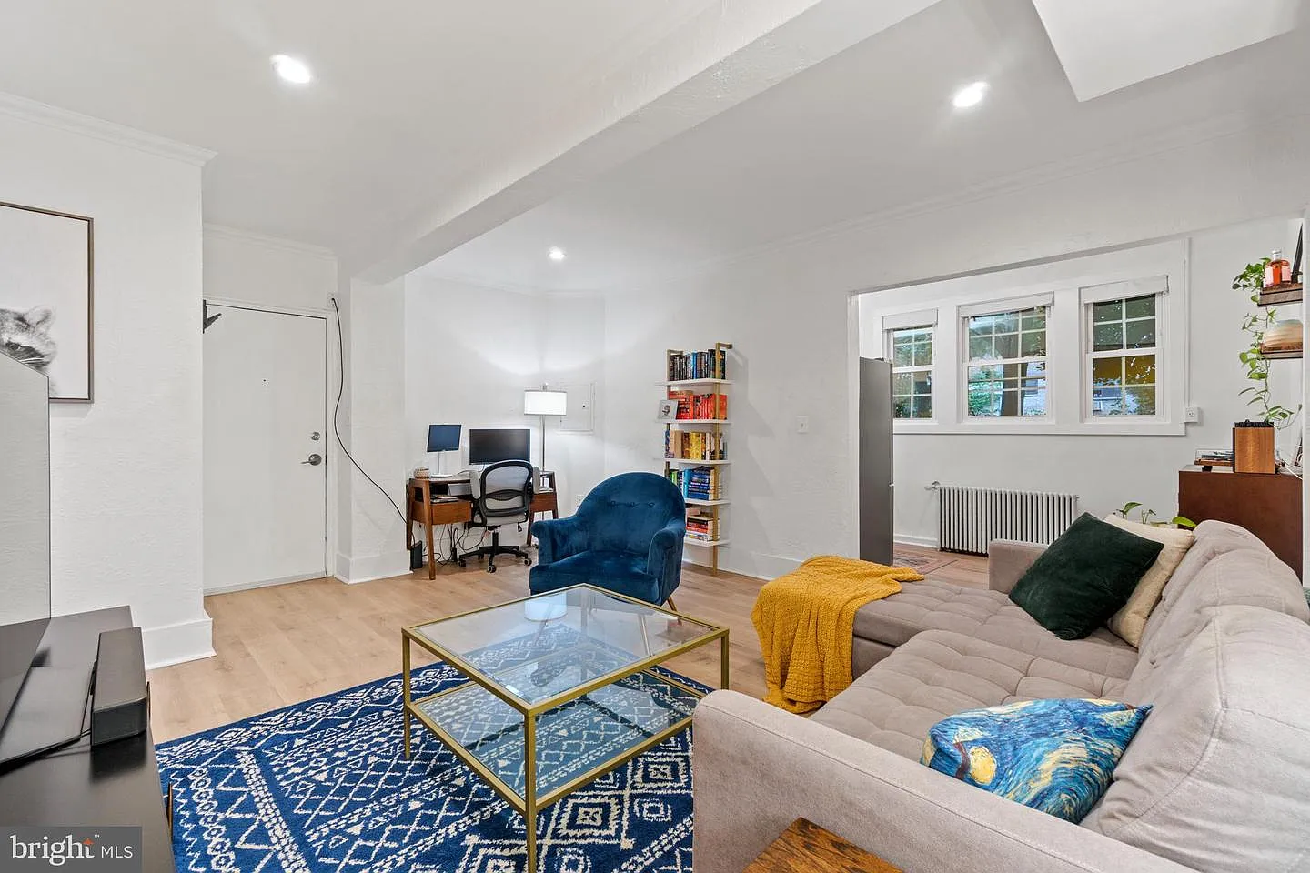 1441 Euclid St NW APT 1 photo 1