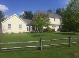 113 Applewood Ln, Slippery Rock, PA
