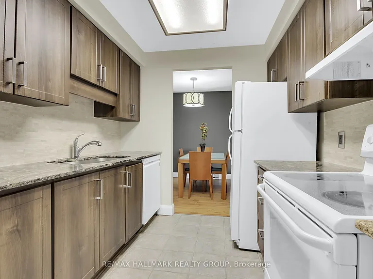 470 Laurier Ave W #503 — Photo 10