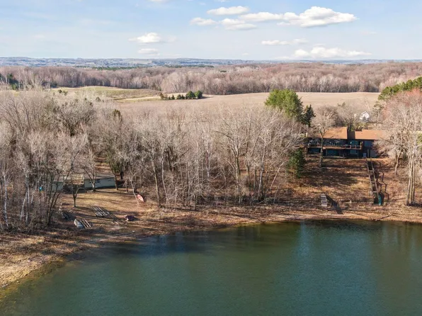 972 Brave Dr, Somerset, WI 54025