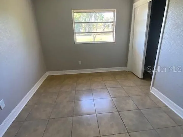 4316 E Knights Griffin Rd — Photo 10