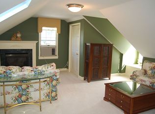 5221 Summer Dr, Sylvania, OH 43560