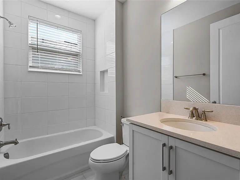 3341 Woodland Brook Way — Photo 35
