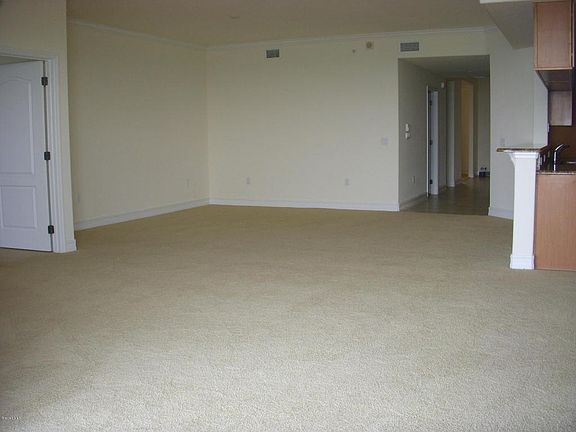 2nd image of 3205 S Washington Ave Unit 802B