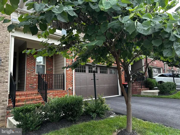 44237 Silverpalm Grove Ter, Leesburg, VA 20176