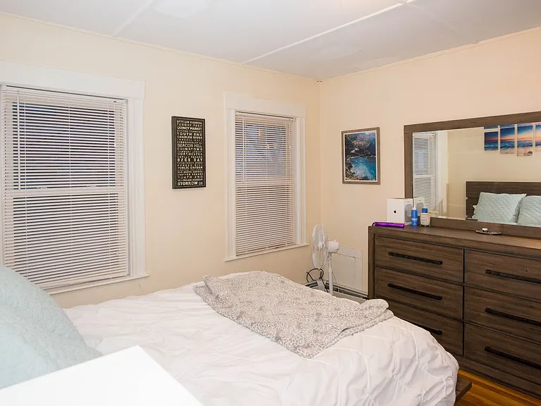 19 Sunset St #A1 — Photo 6