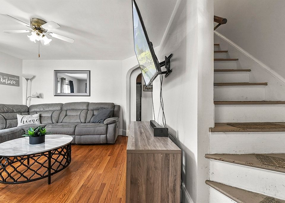 239 Jepson St, Fall River, MA 02723 Zillow