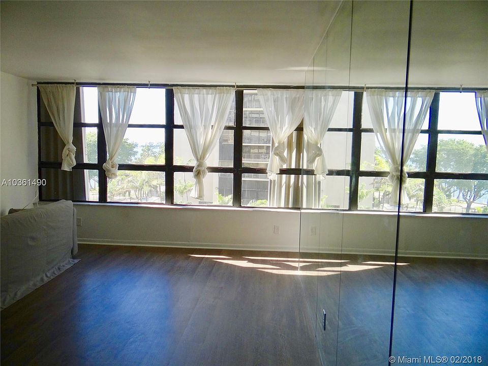 1st image of 1440 Brickell Bay Dr APT 508