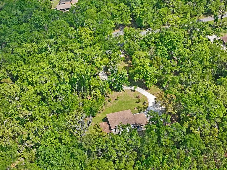 20424 Marguerite Rd — Photo 84