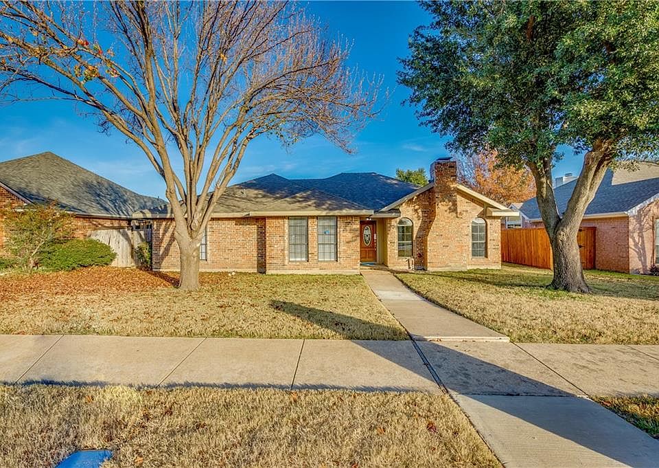 1st image of 412 Kylie Ln