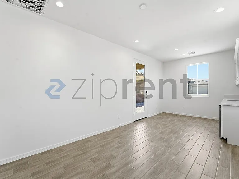2313 N 195th Dr — Photo 38
