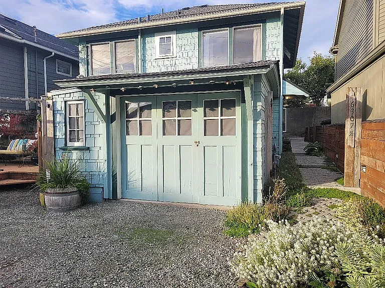 1 bed, 700 sqft, $2,200 — Photo 4