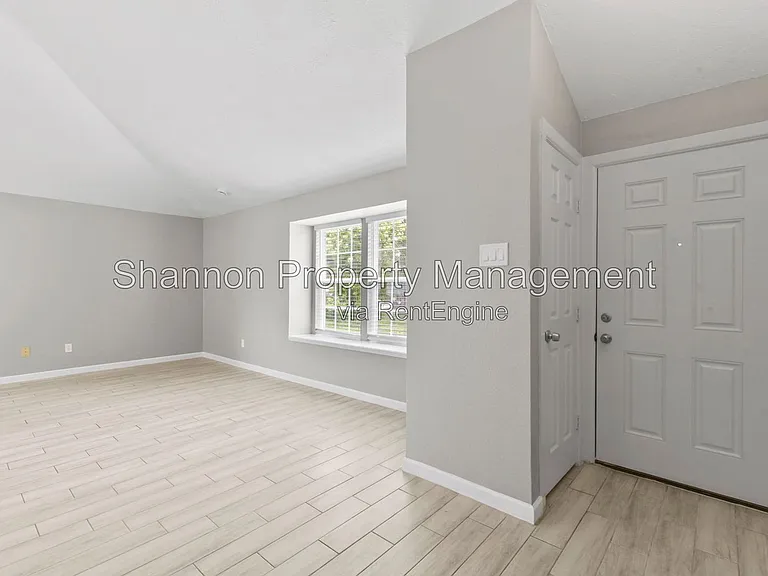 3110 Oak Rock Cir — Photo 8