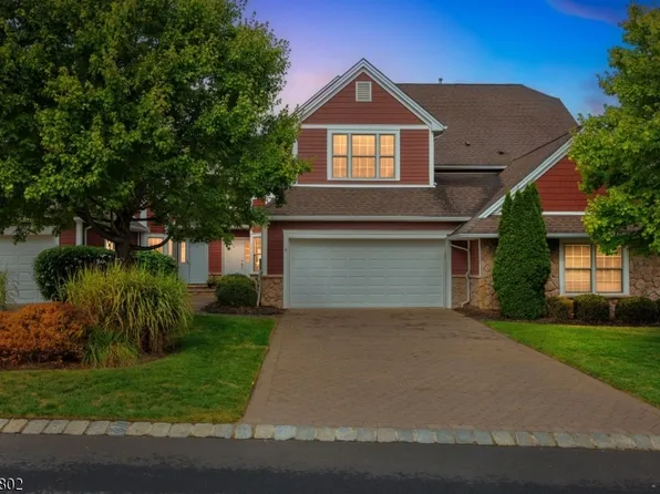 9 Rockhall Ct, Hardyston Twp., NJ 07419