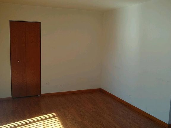 5th image of 9955-57 S Cicero Ave #108
