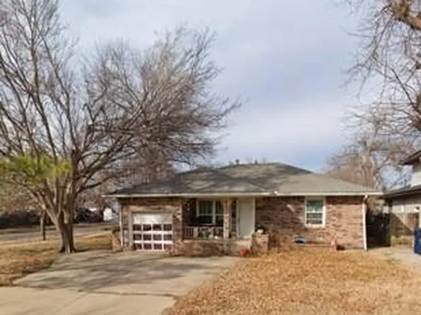 1045 SW 51st St, Oklahoma City, OK 73109