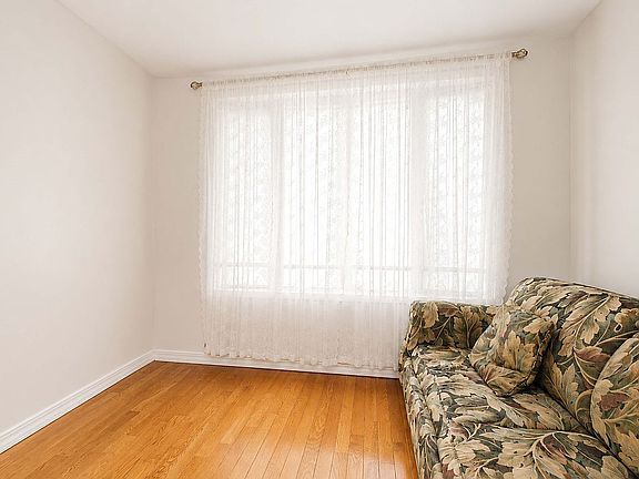 5th image of 2061 80th St