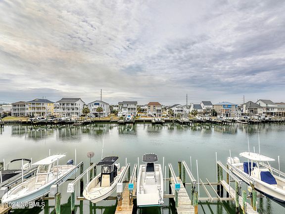 3rd image of 203 Atlantic Beach Cswy #3