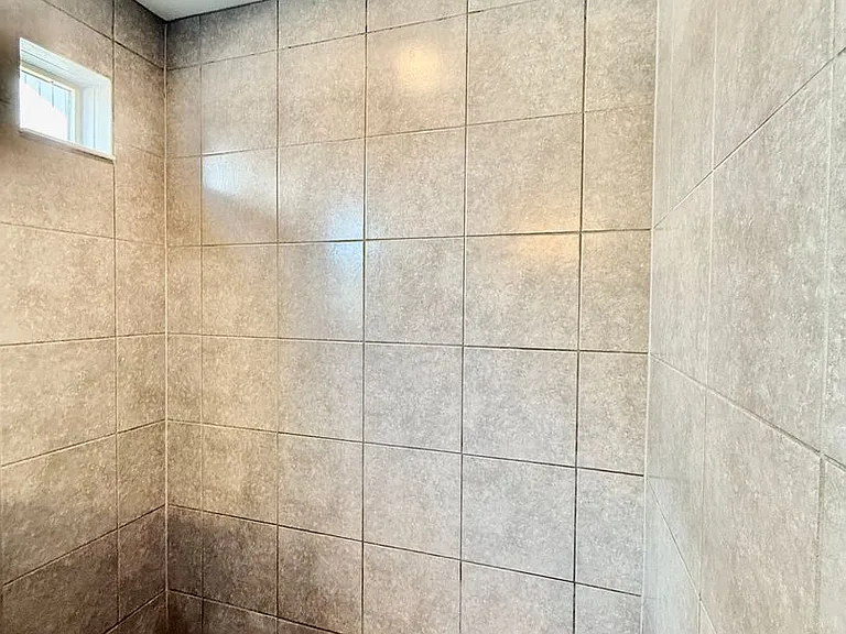 6828 Mineral Belt Dr — Photo 16