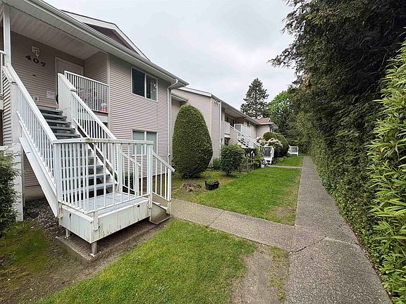 4th image of 13963 72nd Ave #407